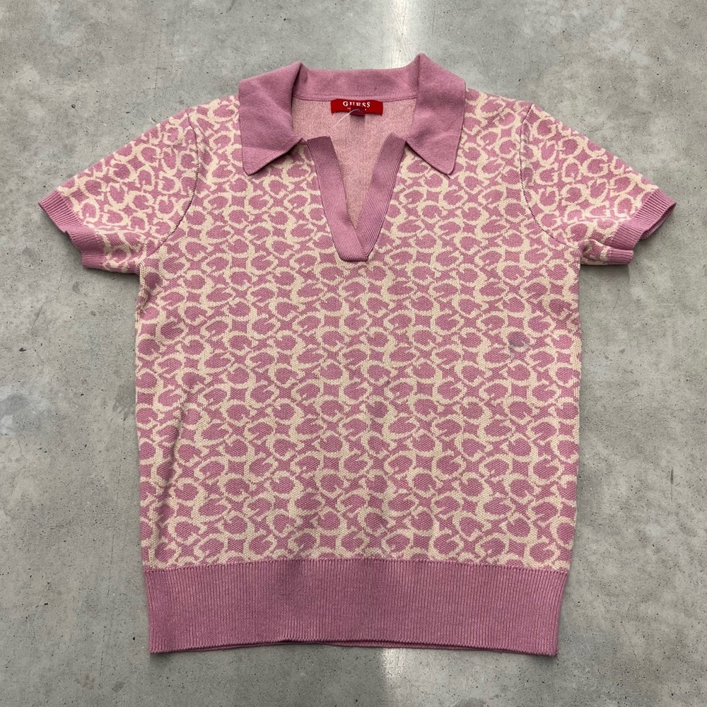 Guess Los Angeles Pink Monogram Knit Polo Top | Size Small